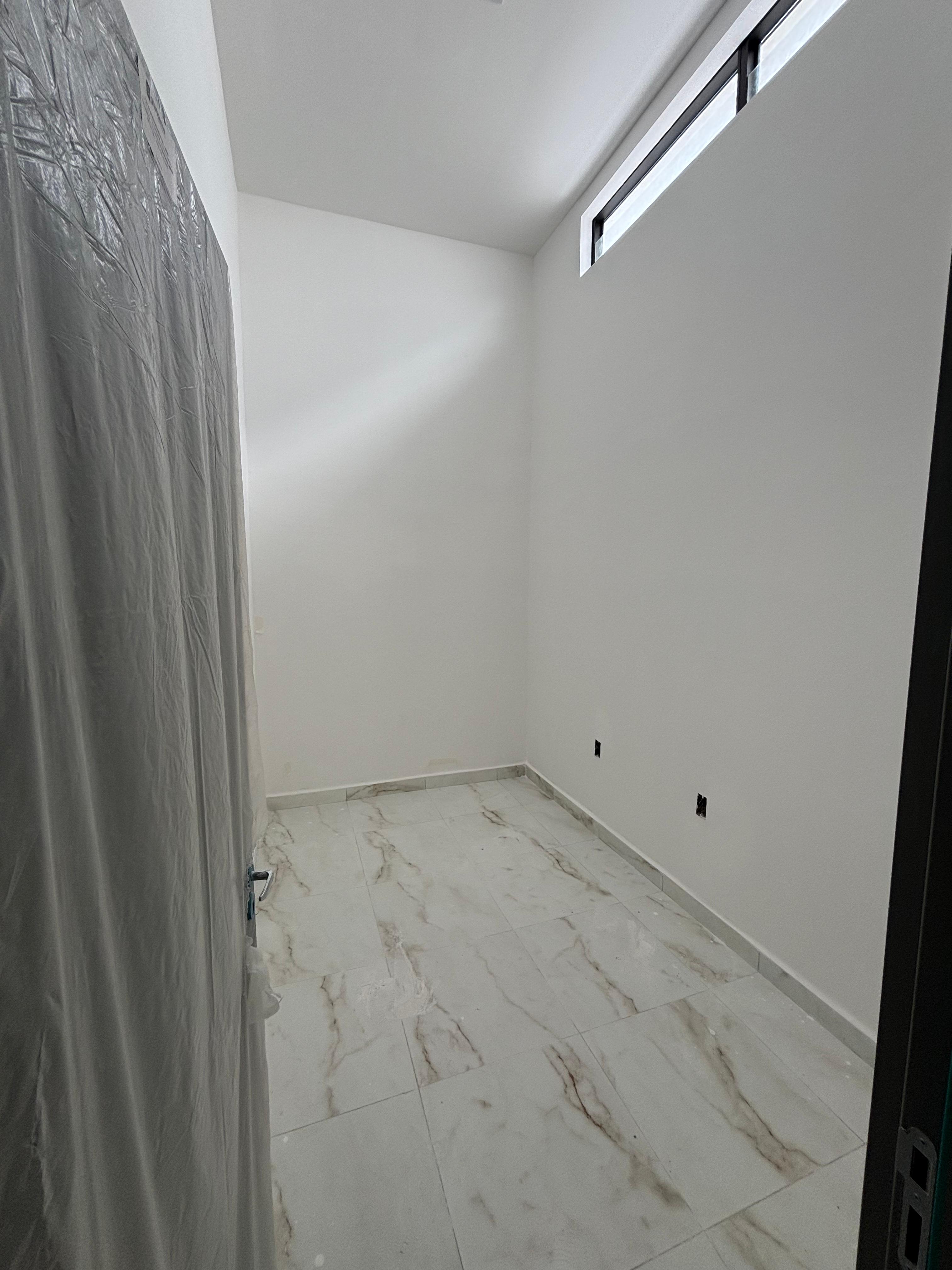 CASA TERREA COM 3 QUARTOS A VENDA NO JOSE AMERICO